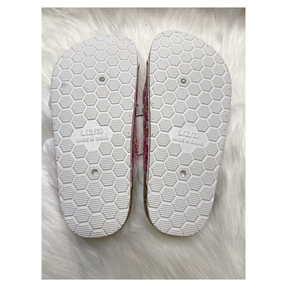 FINAL PRICE-BOBBIE BROOKS GIRL’S FLORAL SLIP-ON SANDALS - Picture 3 of 4